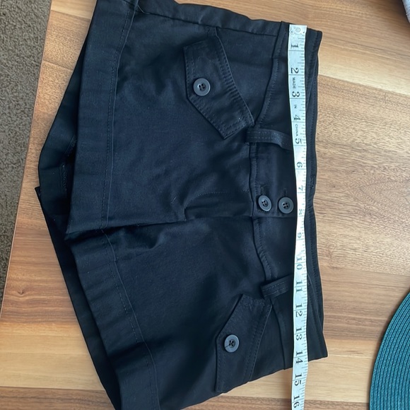 Ponny tail black shorts - Picture 6 of 8